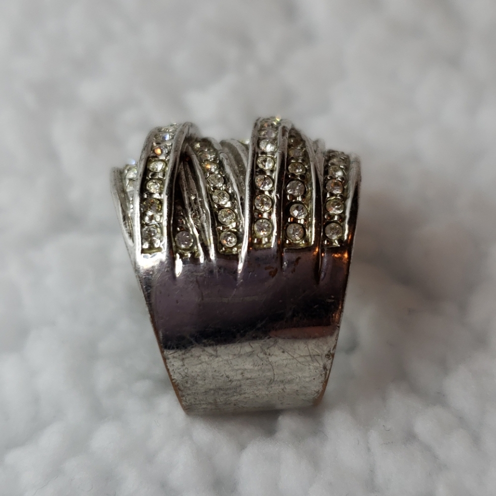 Express Ring - Picture 2 of 5